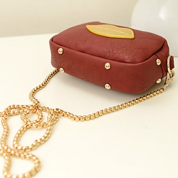 Vintage Squared Heart Pattern Chain Crossbody Bag